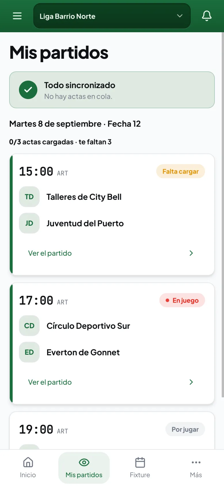 Agenda del veedor en el celular con tres partidos del día: uno por cargar, uno en juego y uno por jugar.